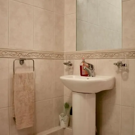 Lejlighed Delightful 1 Bedroom Central *